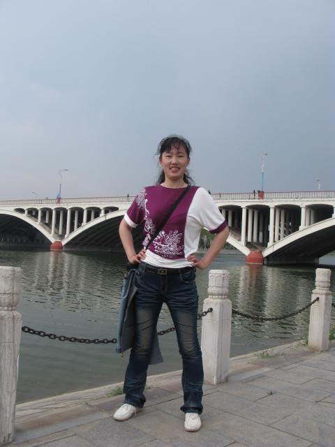 琵琶老师简历 阚老师(琵琶)性别:女 毕业院校:内蒙古大学艺术学院