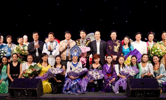 《东方世纪行》世界风情民族音乐会南京举行-