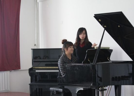 毛慧慧钢琴教学公开课举行--钢琴视频教程--中