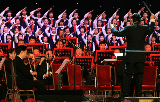 2011北京新春民族音乐会人民大会堂举行--钢琴