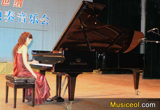 分享·聆听-翁惠慧钢琴独奏音乐会演出信息--钢