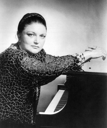 美籍俄裔著名钢琴家 奥克萨娜·雅布隆斯卡娅