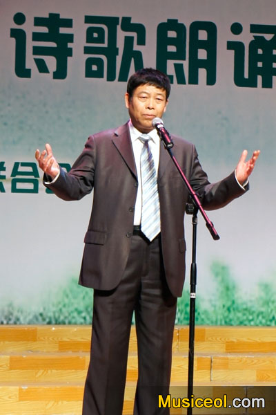 怀情思远音乐诗歌朗诵会举行(三)