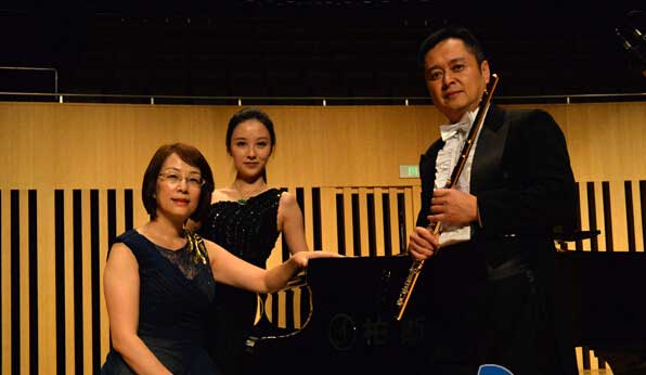 向兆年长笛独奏音乐会全省高校巡演在烟举行