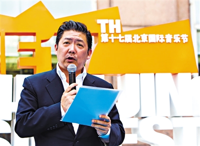 音乐节艺术总监余隆 音乐节总监余隆.jpg