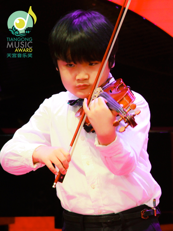 2016首都之星新春音乐会 李兆恒.jpg 2016首都之星新春音乐会 李兆恒.jpg