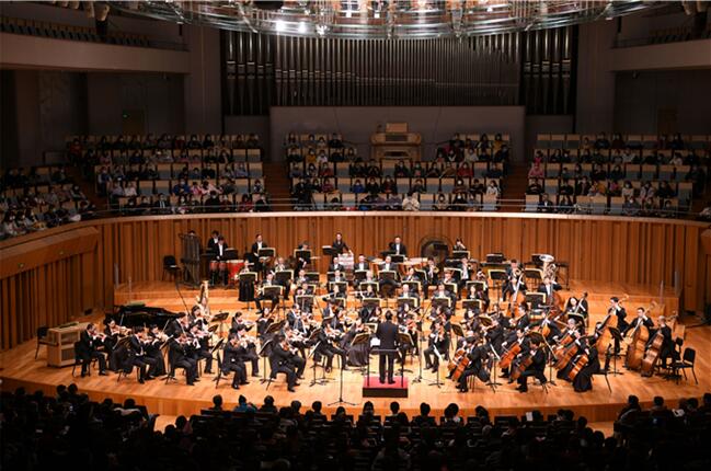 2020年12月26日,中国交响乐团2021新年音乐会在北京国家大剧院上演.